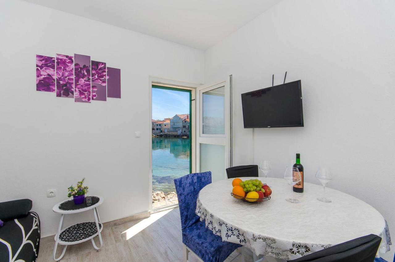 Paradise Apartment Postira